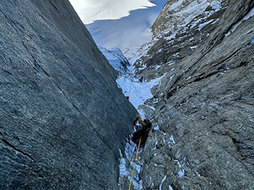Climbing trip ice cogne